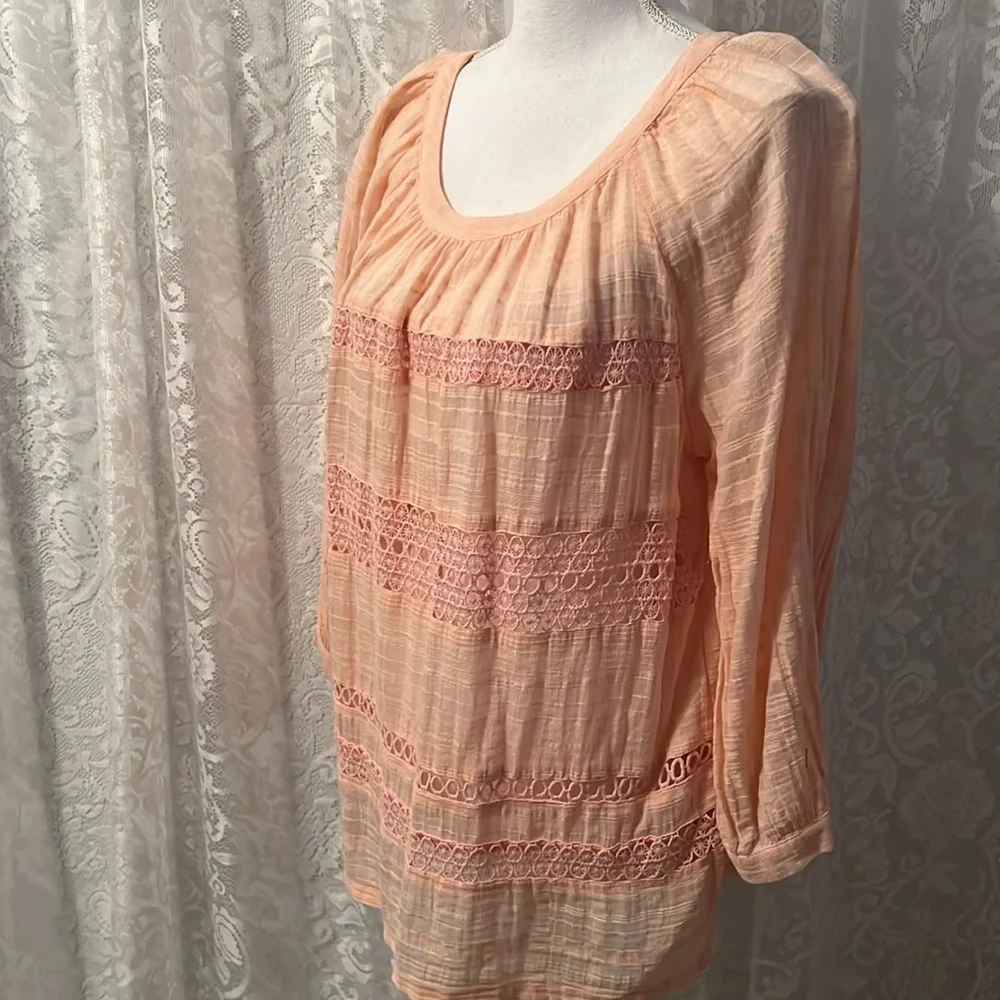 LOFT Blouse - Picture 3 of 9